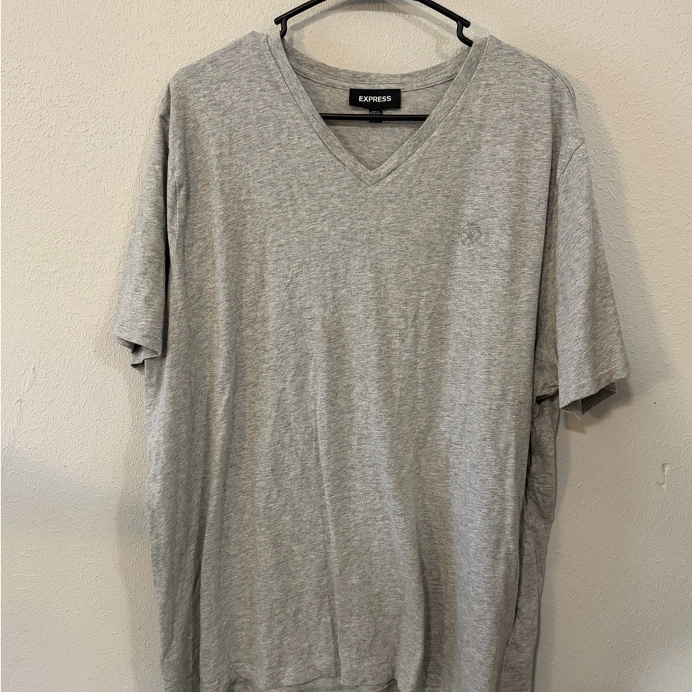 Express Light Gray V-Neck Short Sleeve Tee